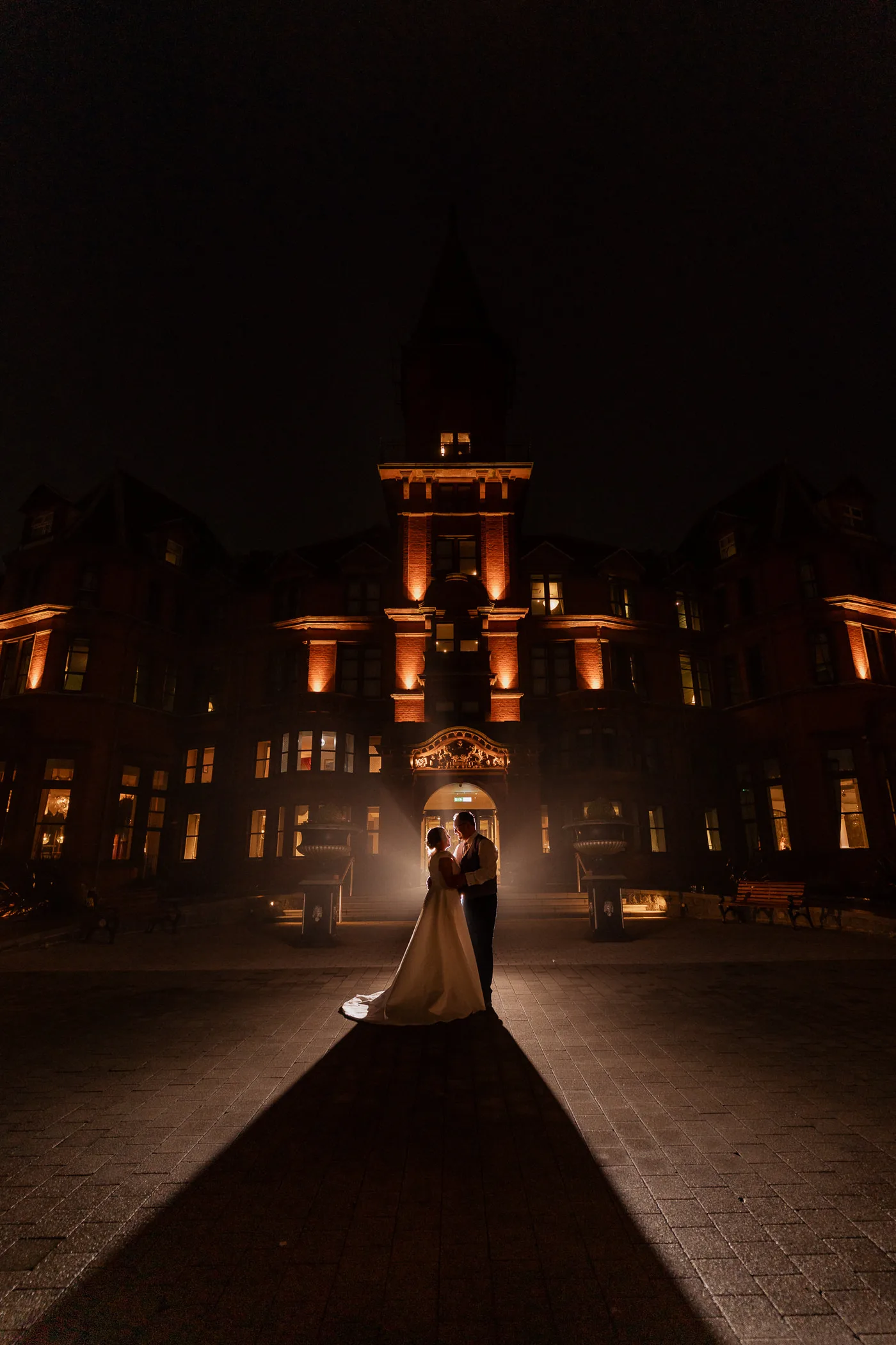 Slieve donard hotel night